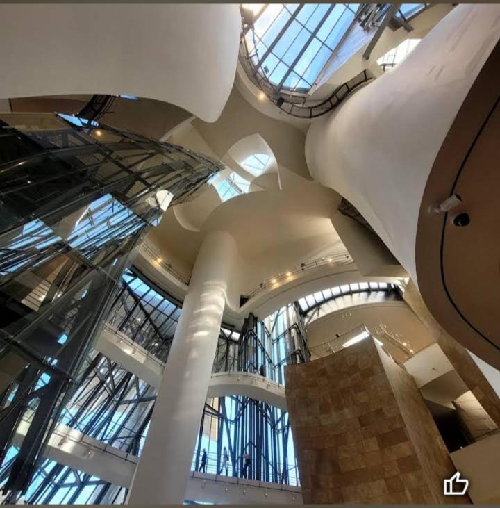 A 5 Minutos Andando Del Casco Viejo, Ayuntamiento, Plaza Circular Y Gran Via De Bilbao Y Proximo A Las 2 Lineas De Metro Εξωτερικό φωτογραφία